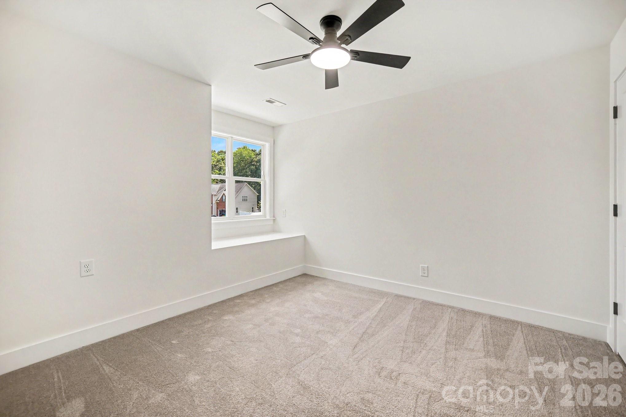 Locust Valley - Residential