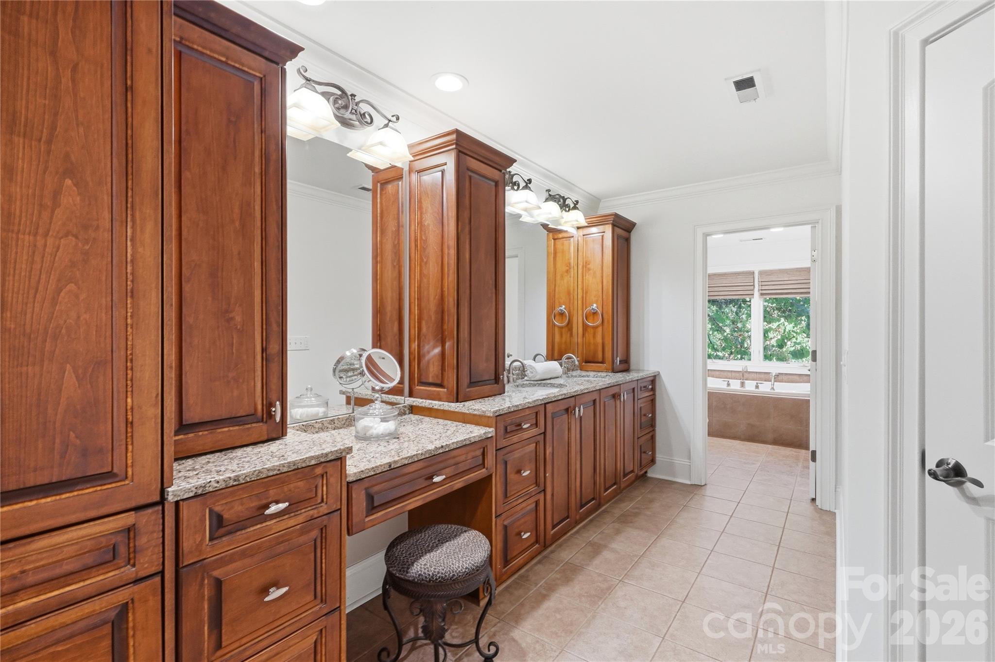 Tega Cay - Residential