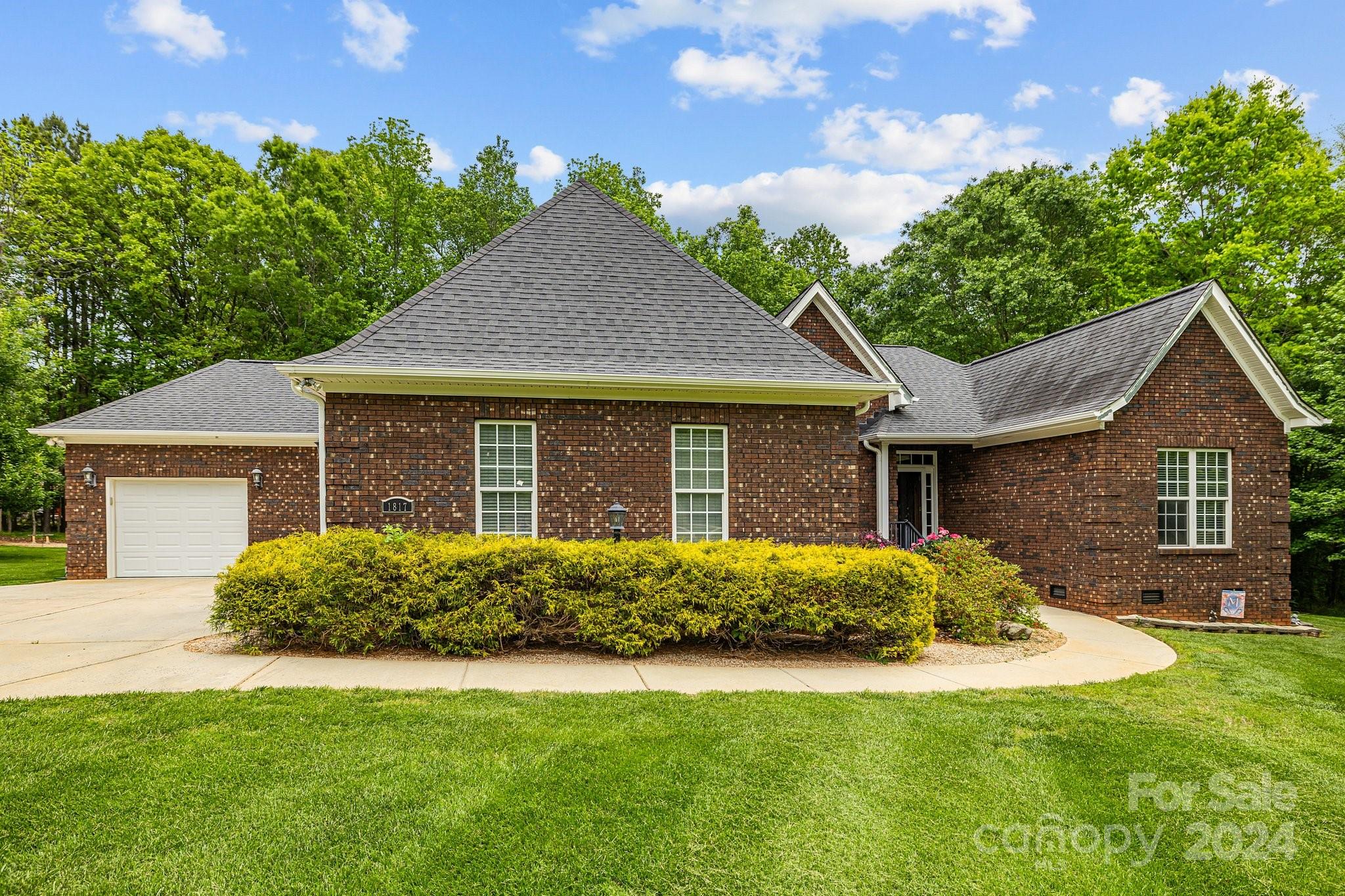 Flying Eagle Estates - Residential