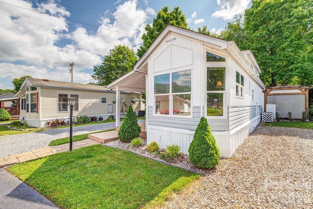 Summer Place - Residential