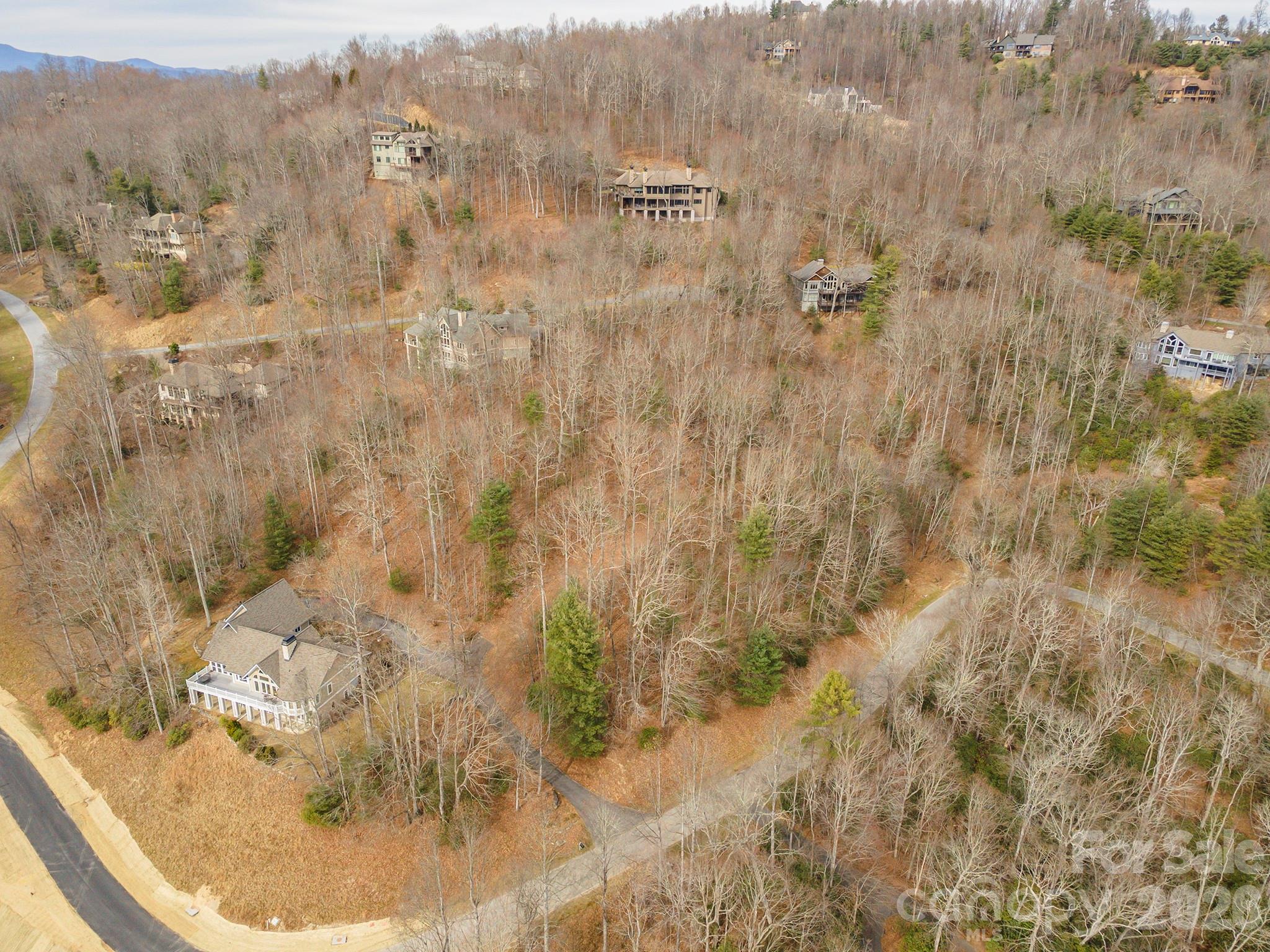 Champion Hills - Land