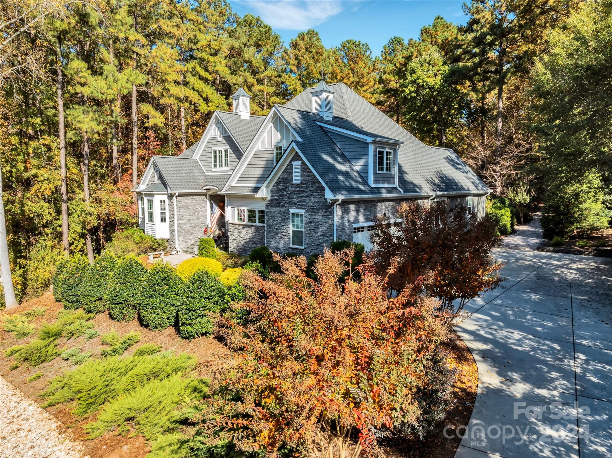 The Coves On River Oaks - Residential