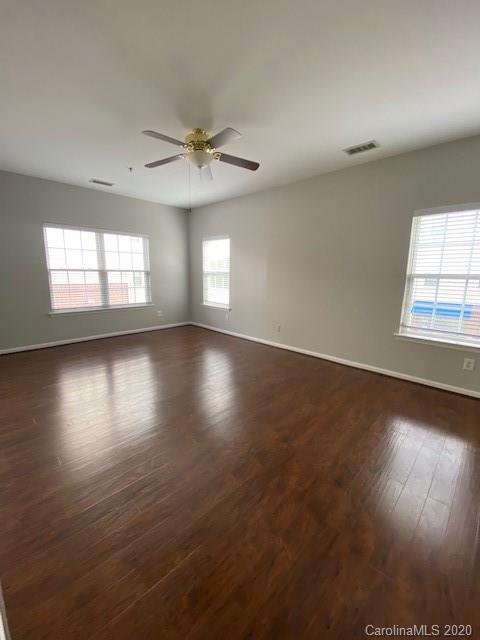 A MUST SEE!! This condo is close to everything.  Beautiful 3 BR 2.1 BA with open floorplan.  Large living/dining space.  Wonderful kitchen with lots of cabinets.  Large closets in every room.  Roomy master bedroom with great master bath.  Located in the Viewmont area close to dining/shopping.