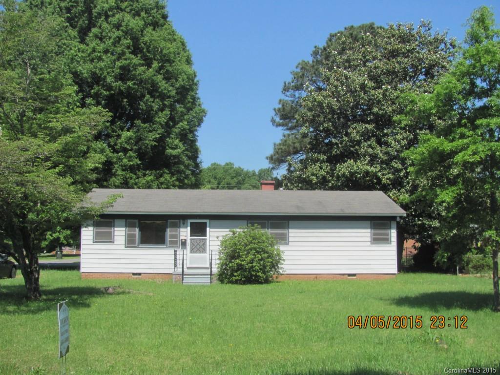 Remodeled 3 bedroom/1 bath home with beautiful hardwoods. Walk to shopping and restaurants. Owner will pay up to $6,000 towards new heat/air conditioning system at full price offer.