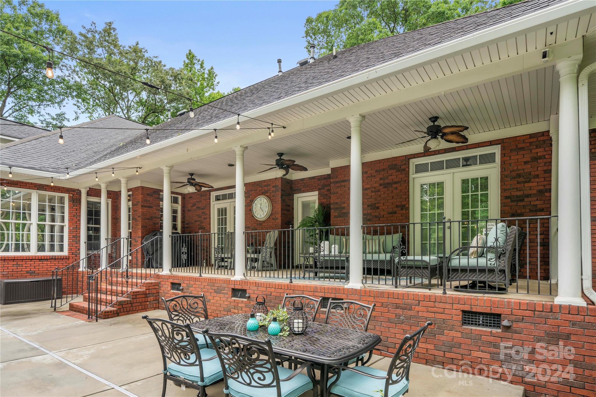 West Pointe - Residential