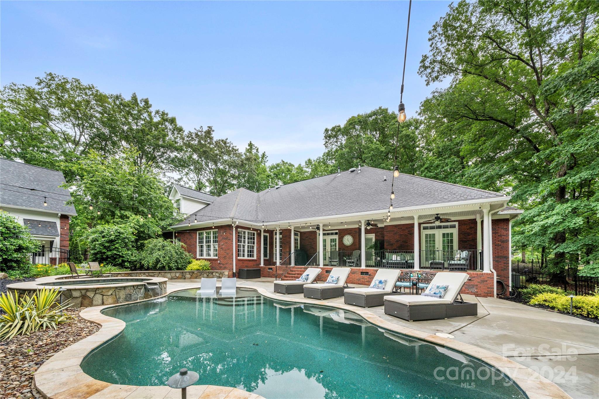 West Pointe - Residential