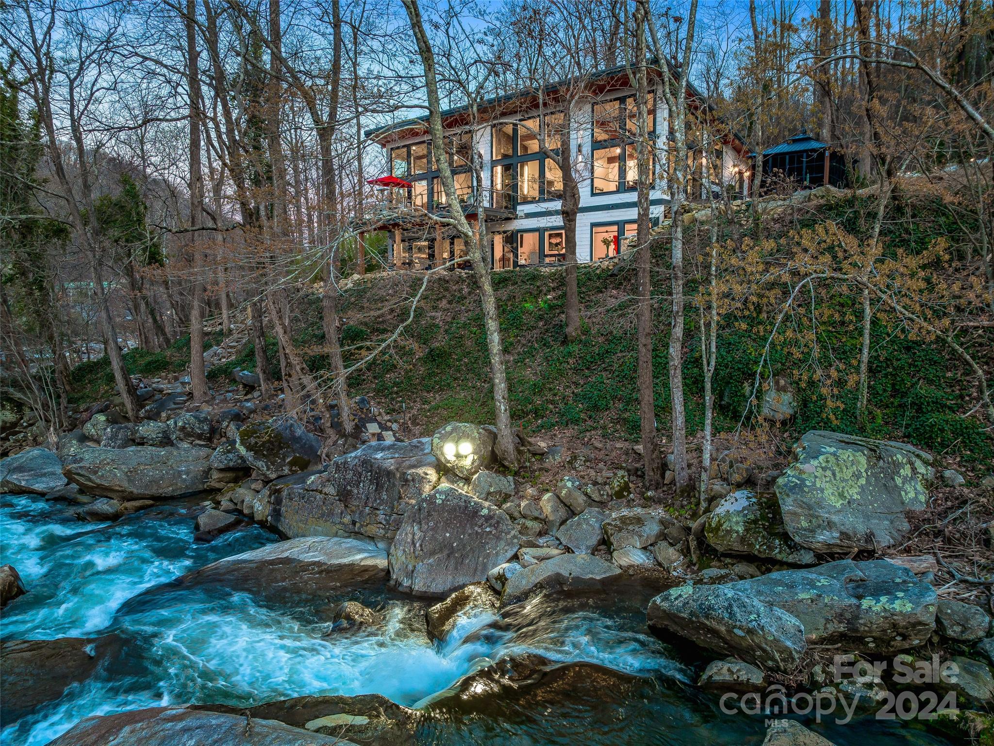 The Falls at Chimney Rock - Residential
