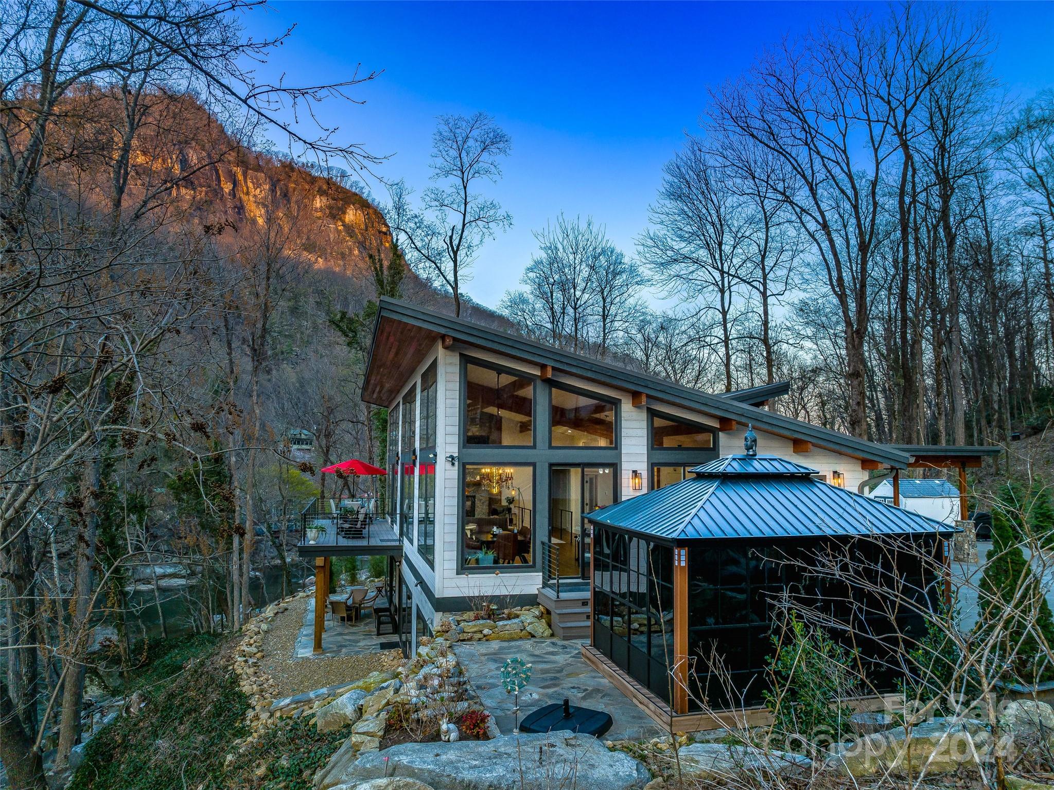 The Falls at Chimney Rock - Residential