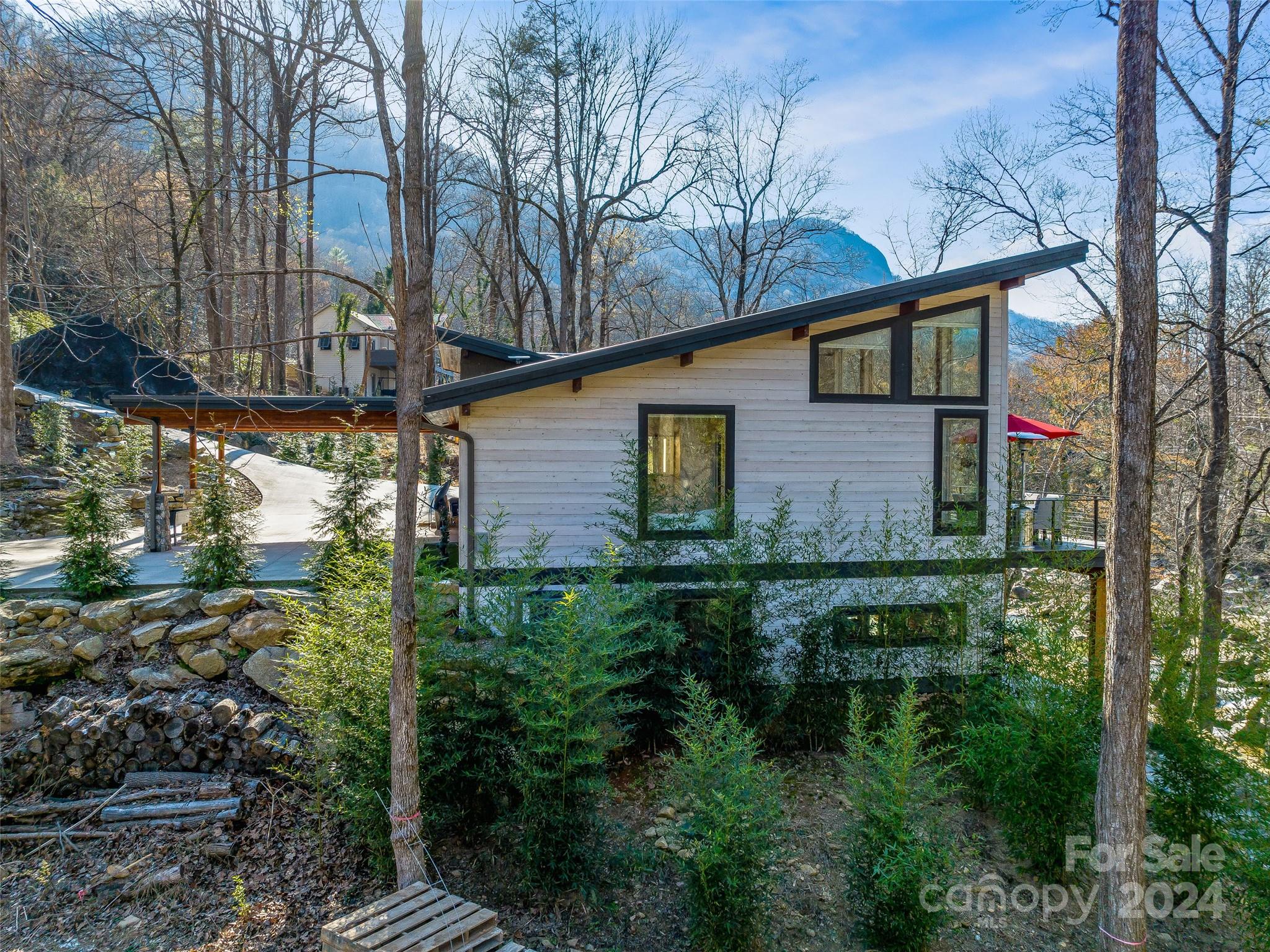 The Falls at Chimney Rock - Residential