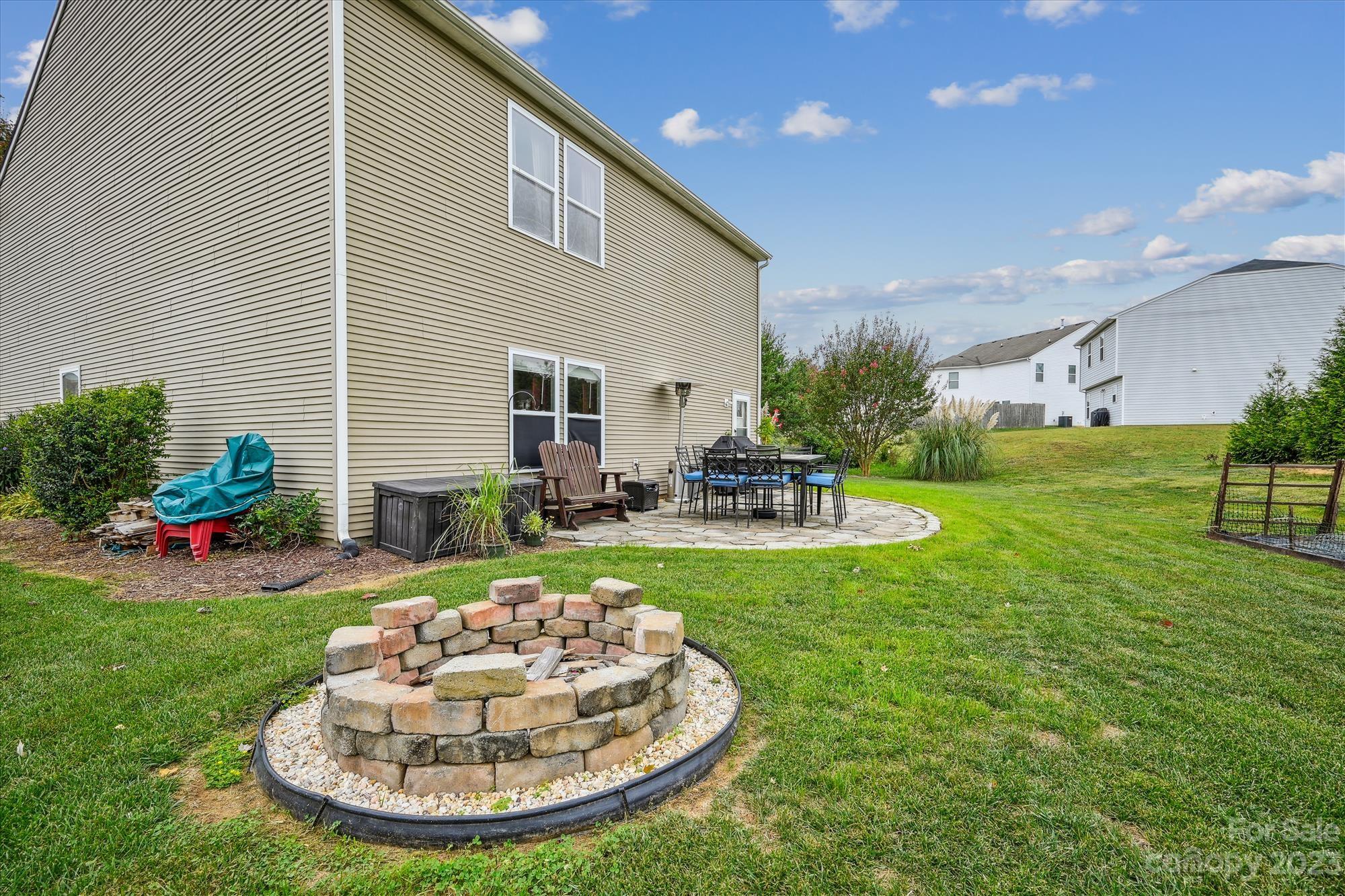 Lincoln Meadows - Residential
