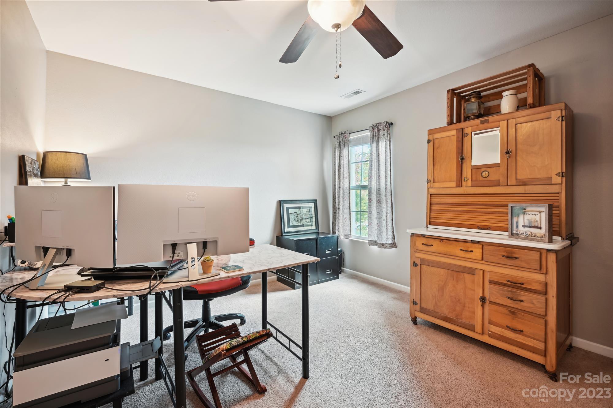 Lincoln Meadows - Residential