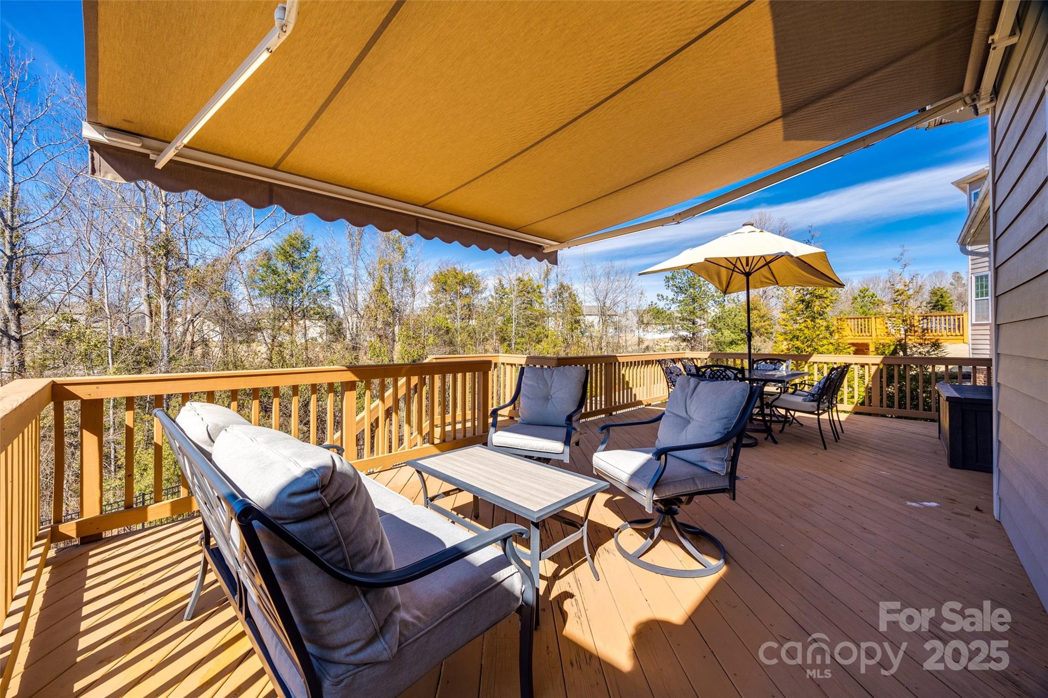Hawks Creek - Residential