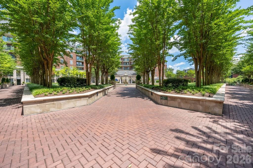 Fifth and Poplar - Residential