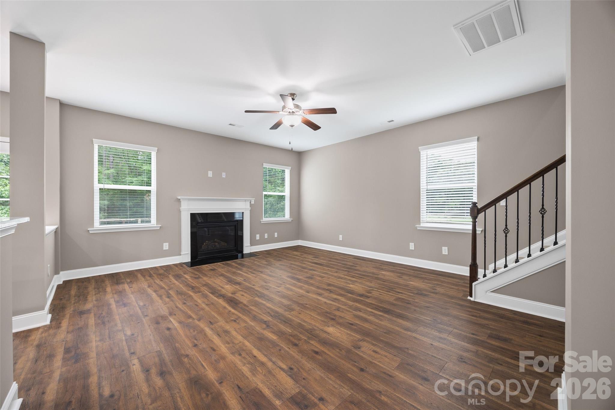 Regal Pines - Residential