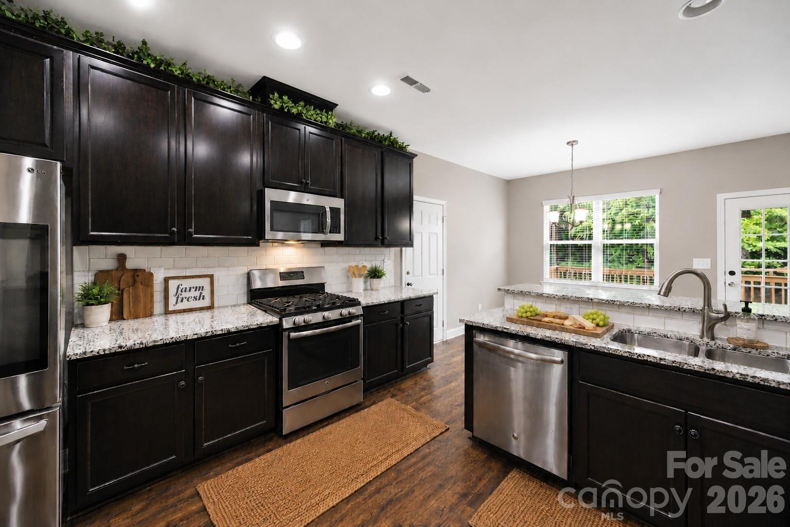 Regal Pines - Residential