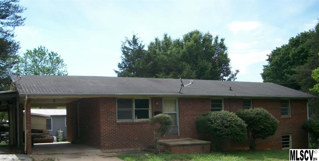 3 bedroom, 1.5 bath brick ranch with full unfinished basement.Large kitchen with eat in area, corner lot, sgl carport attached and sgl carport detached. Needs cosmetic updating inside. Priced below tax value. Selling "as is, where is". This is a fannie mae homepath property.