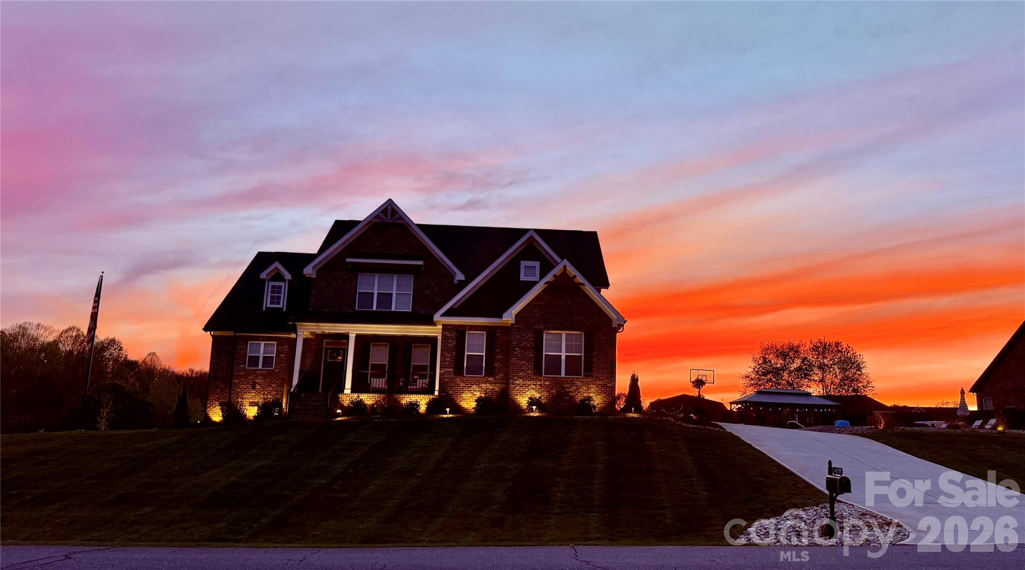 Antler Cove - Residential