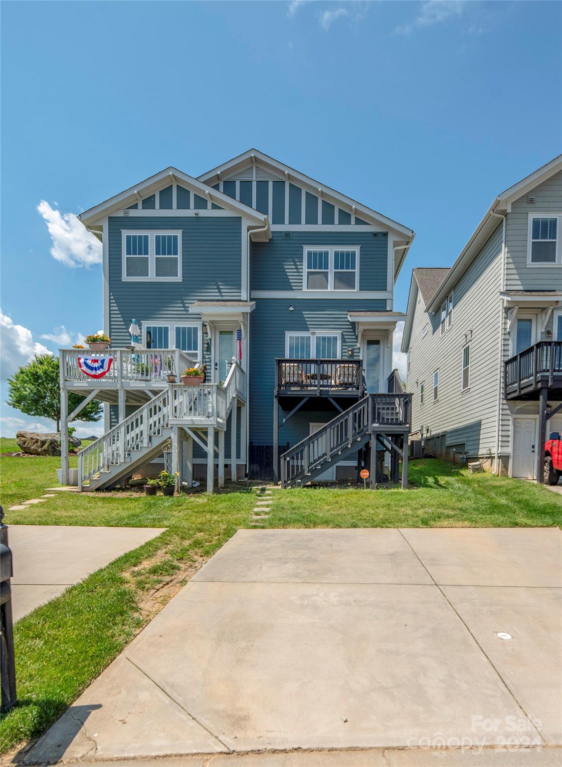 Riverwalk - Residential