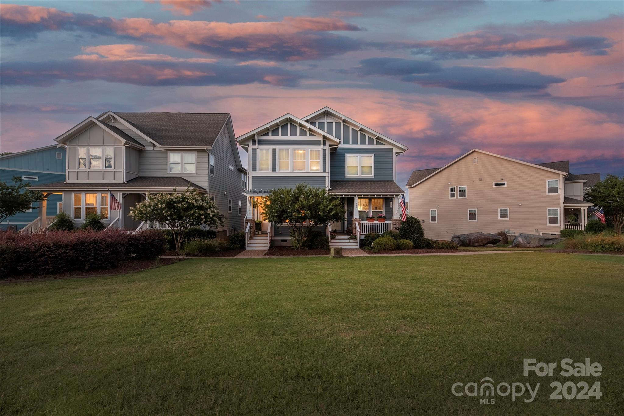 Riverwalk - Residential
