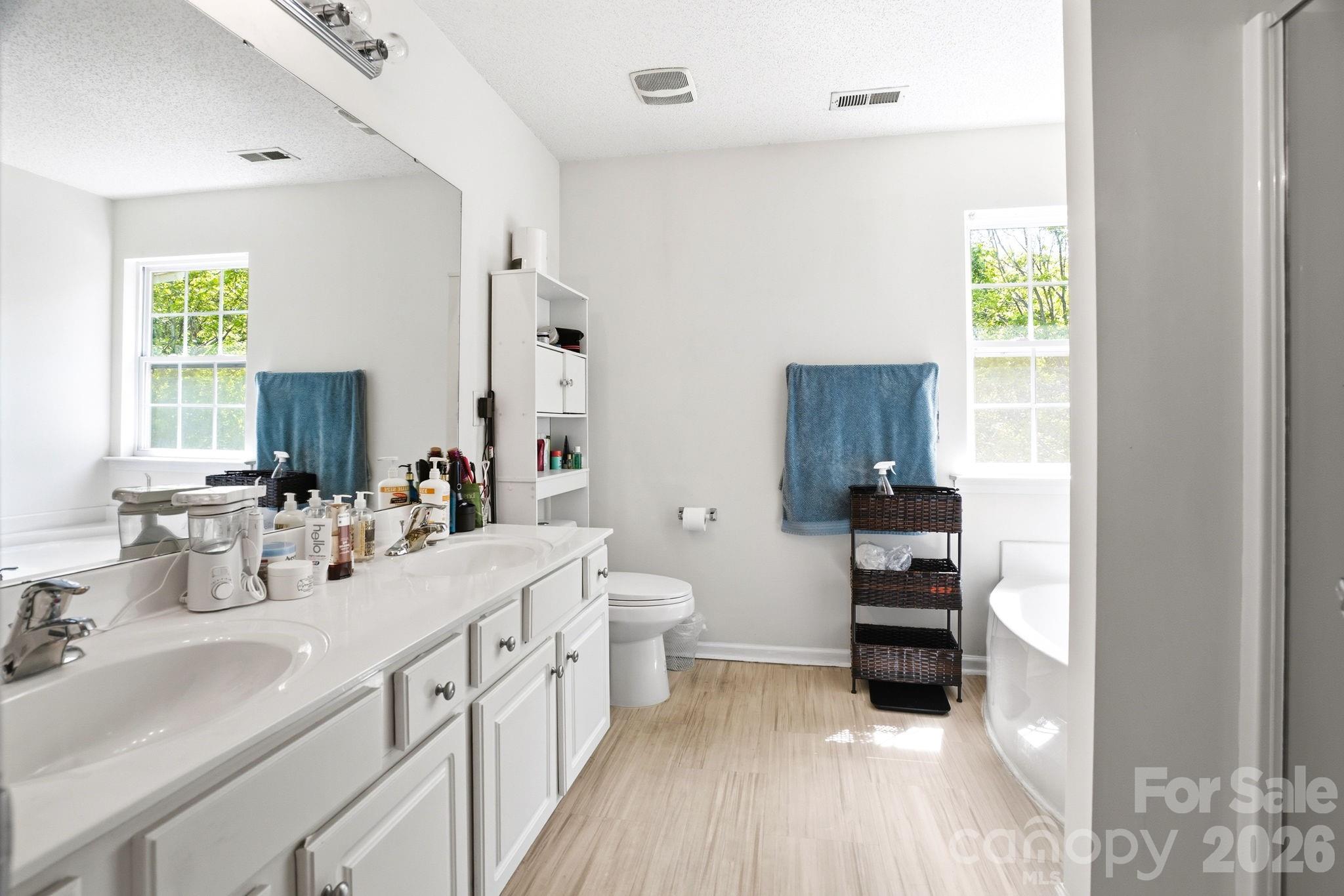 Taras Trace - Residential