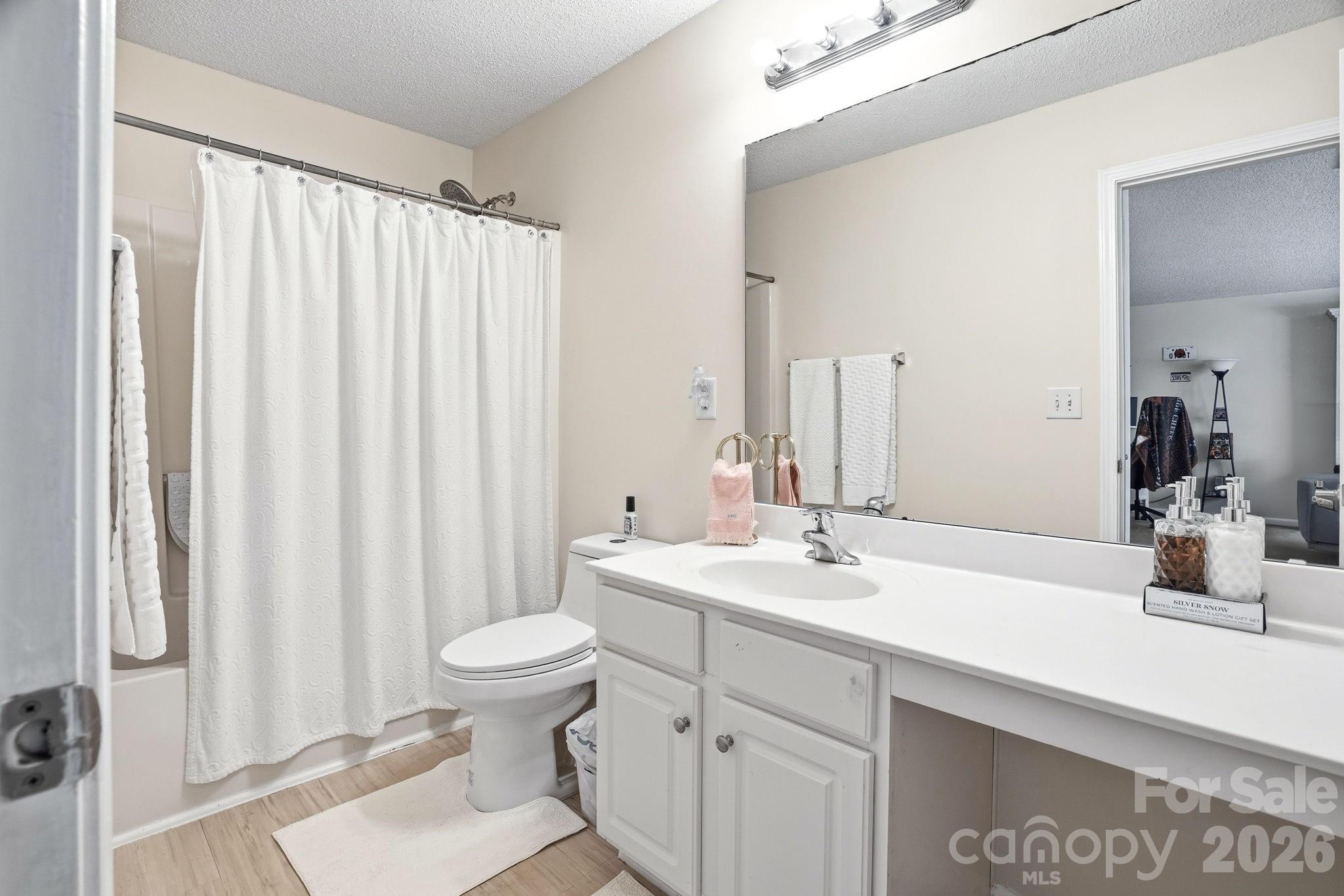 Taras Trace - Residential