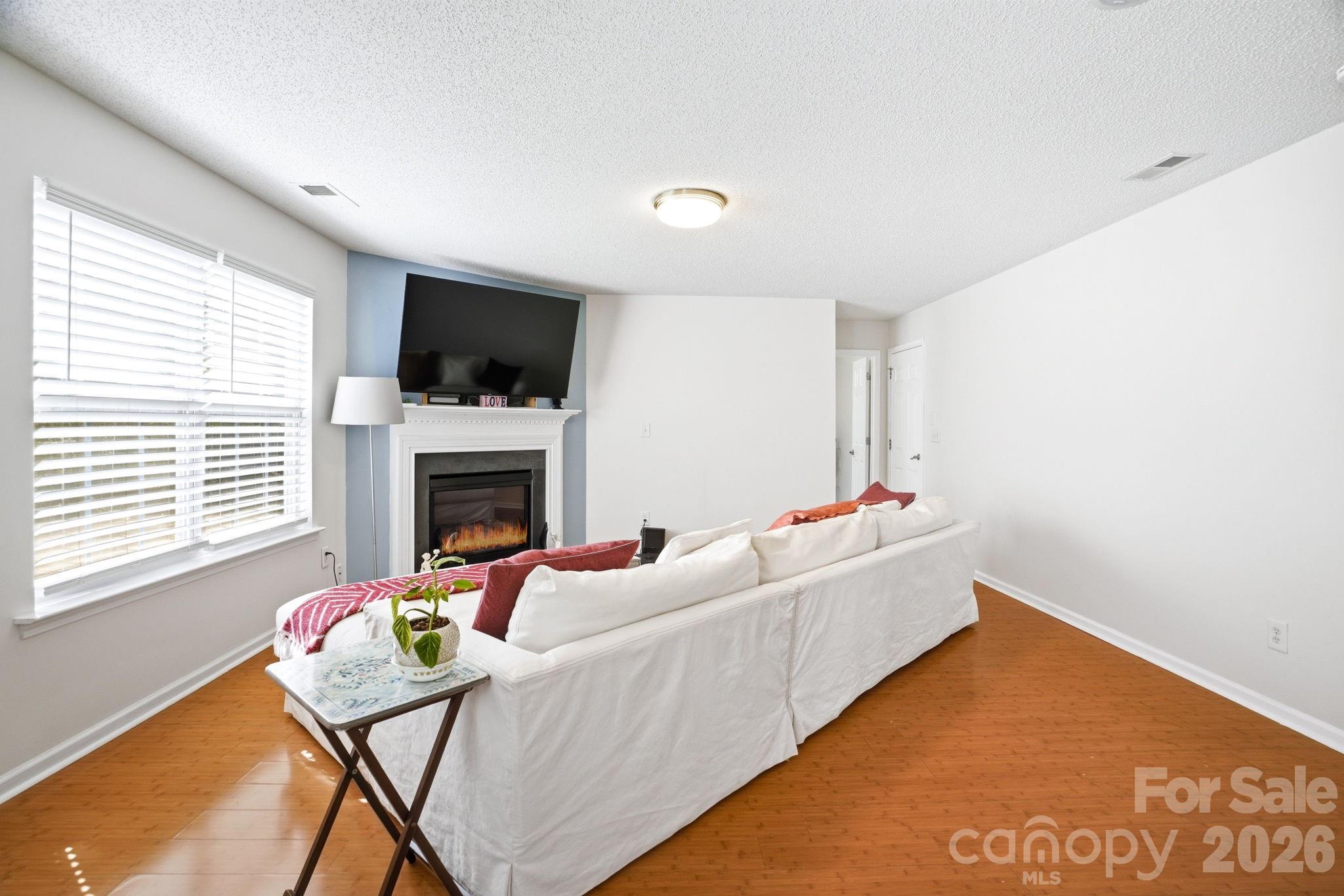 Taras Trace - Residential
