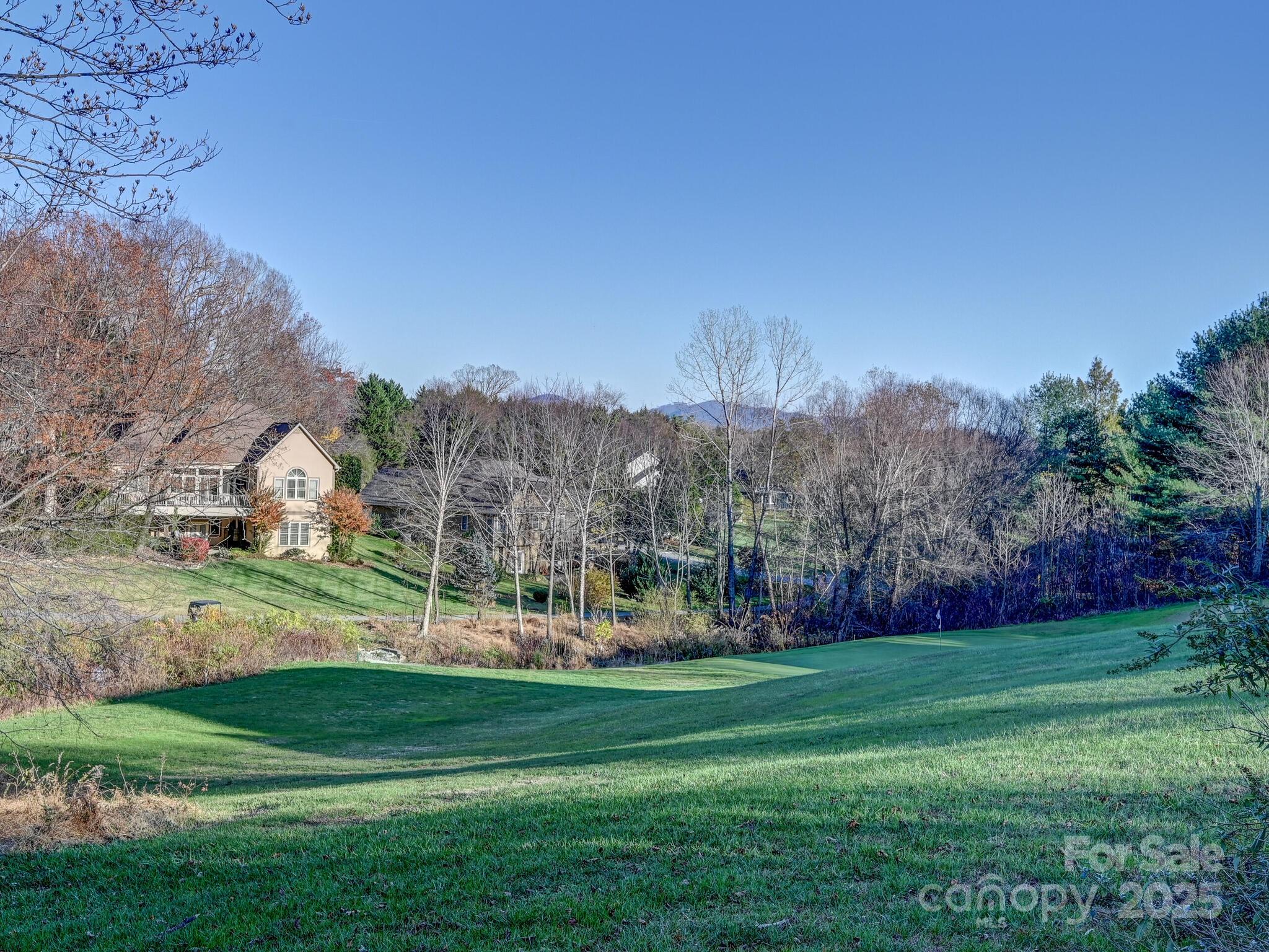 High Vista Falls - Residential