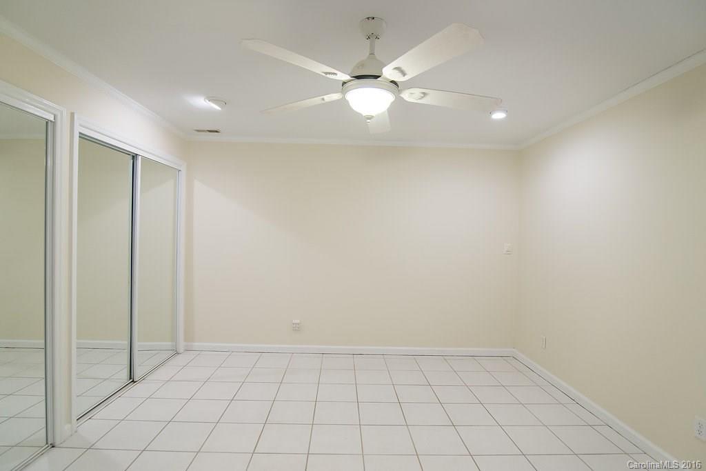 Tega Cay - Residential