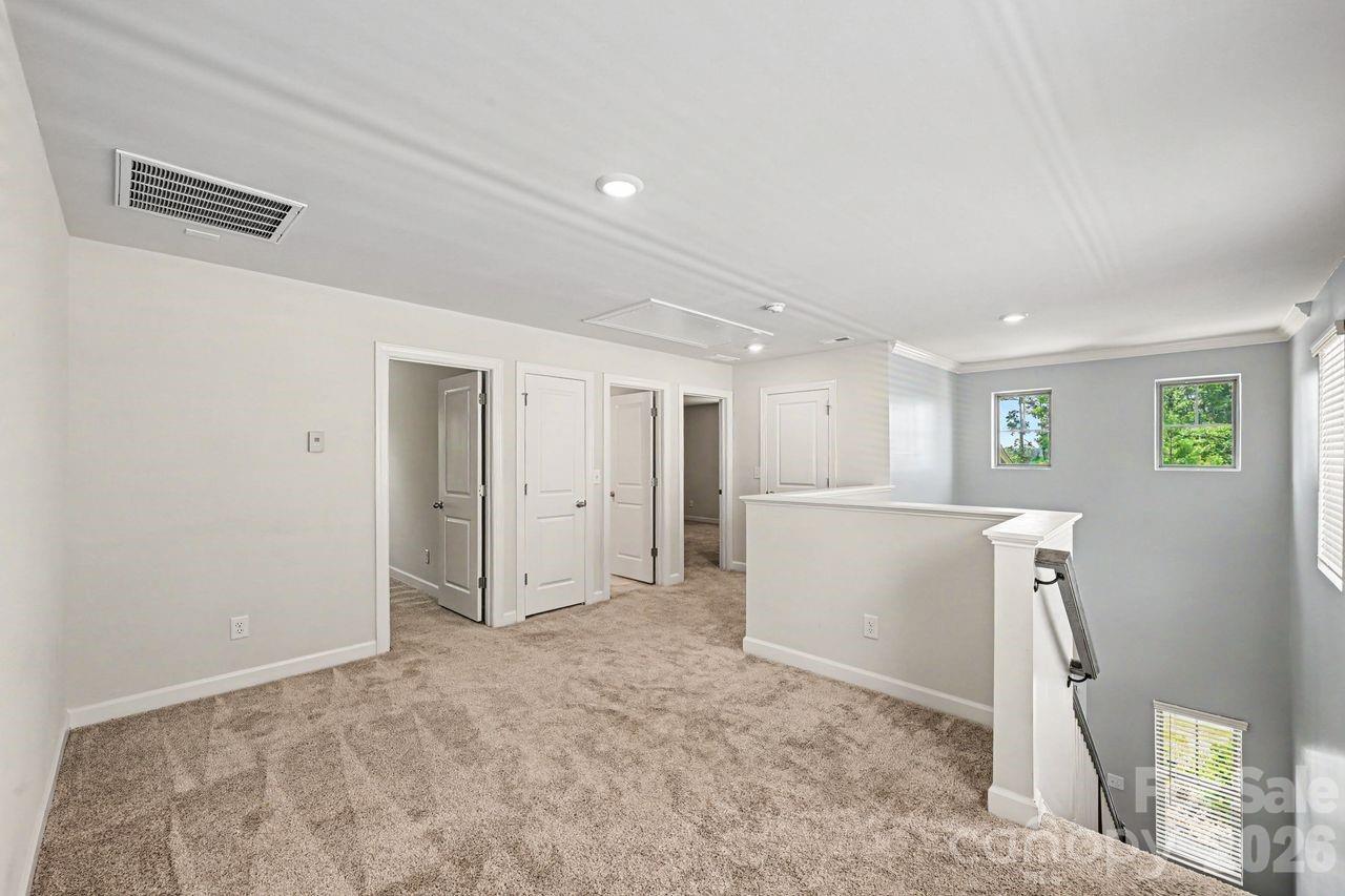 Larkhaven Hills - Residential