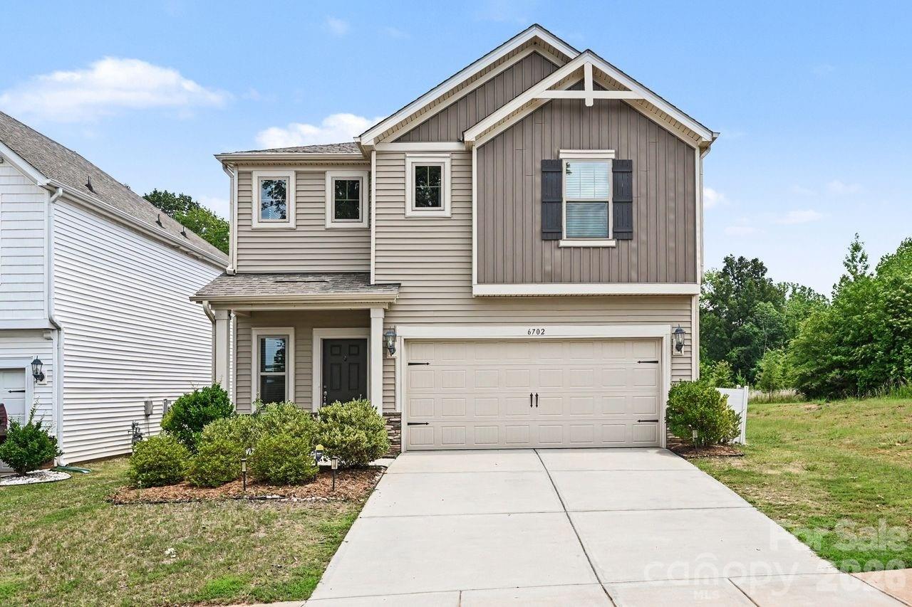Larkhaven Hills - Residential