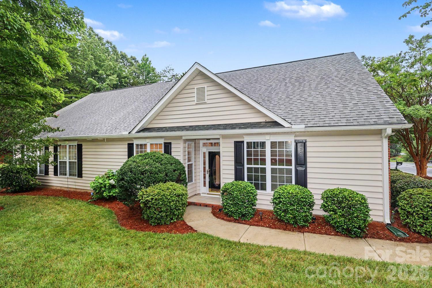 Four Seasons At Gold Hill - Residential