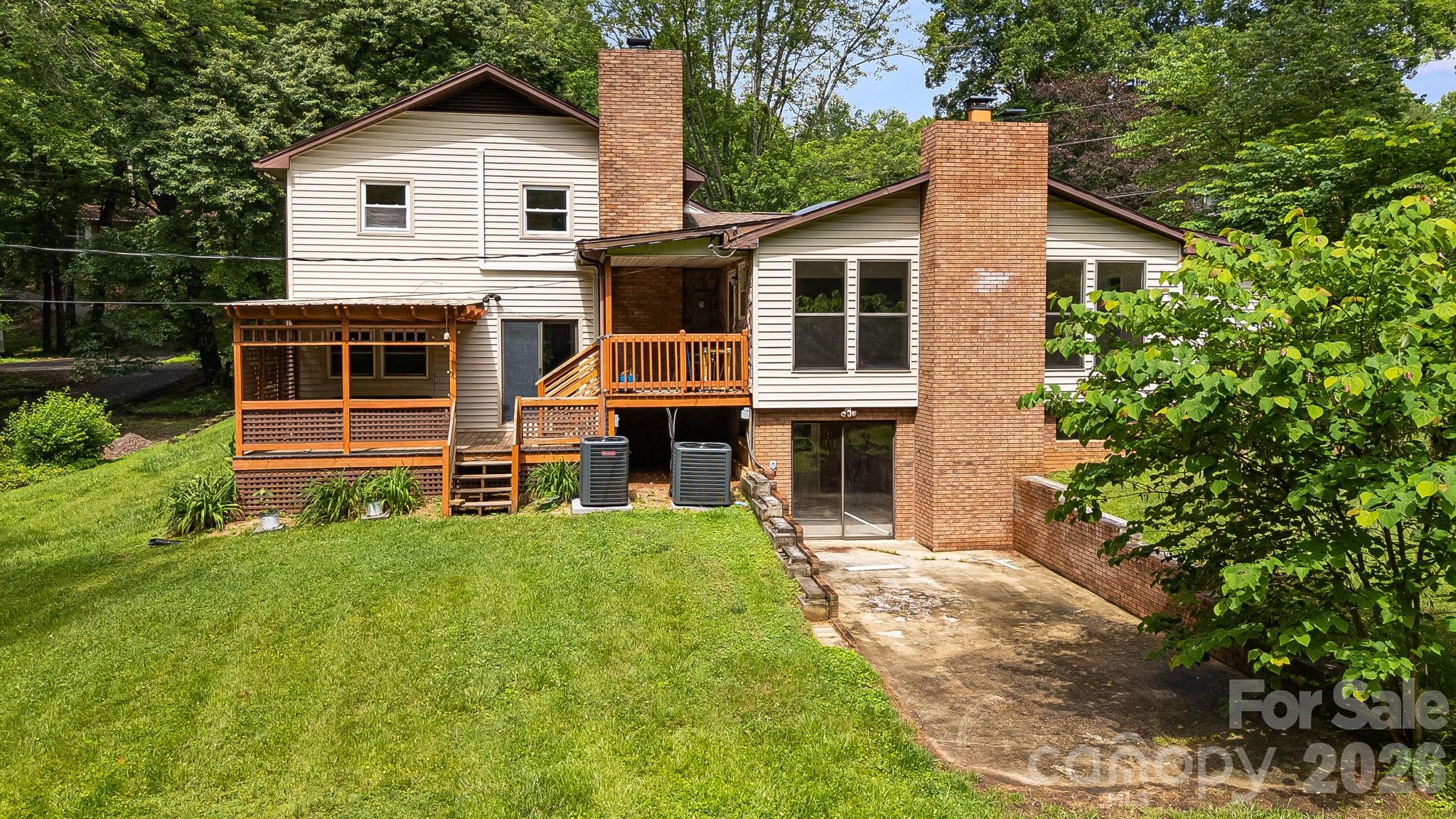 Woodside Hills - Residential