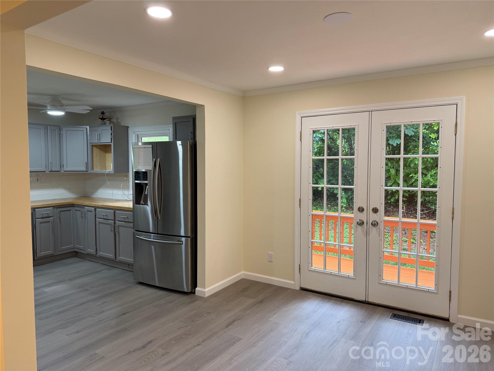 Woodside Hills - Residential