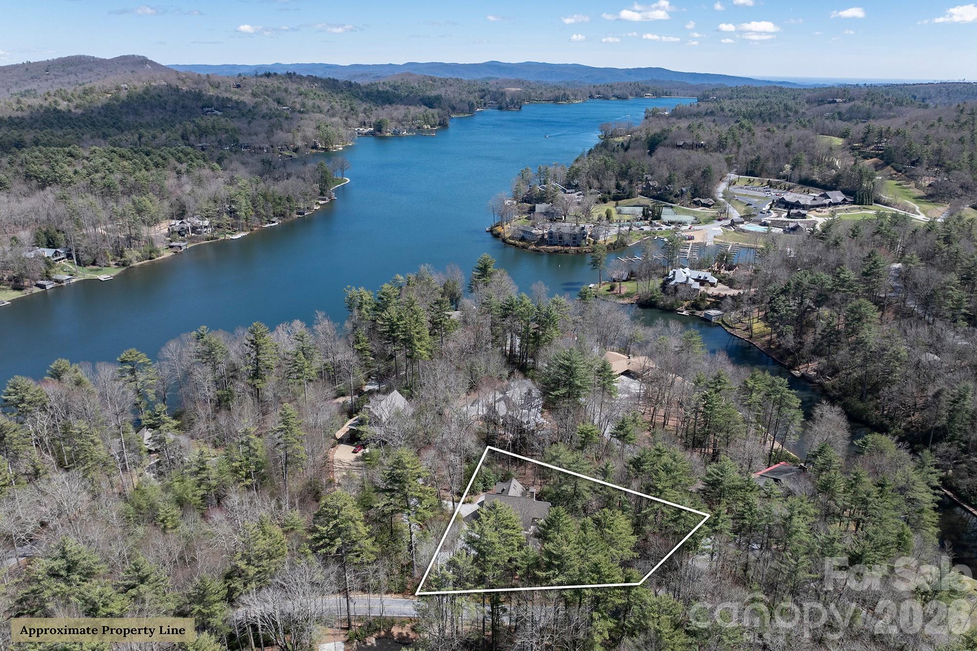 Lake Toxaway Estates - Residential
