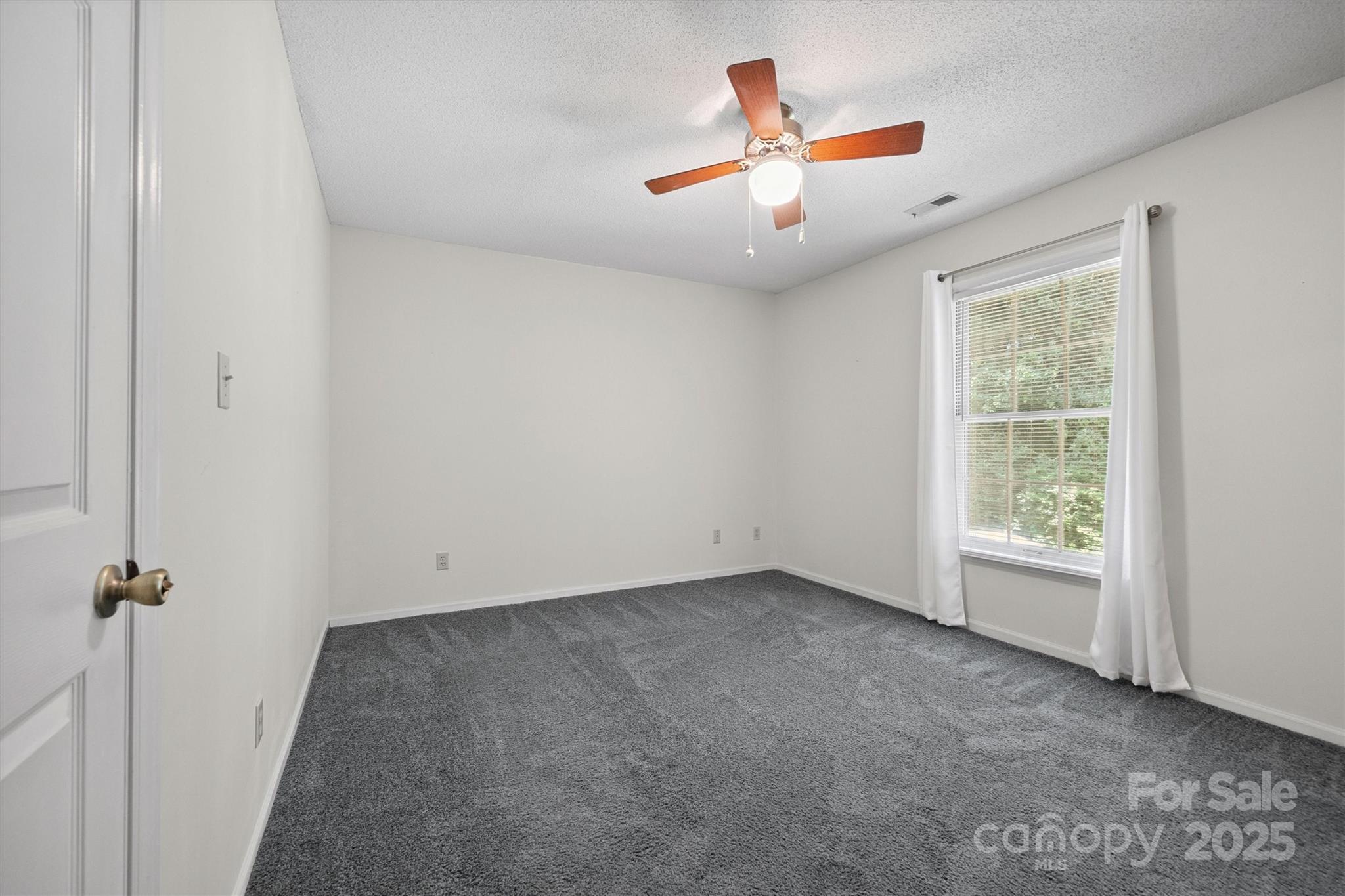 Olde Pointe - Residential
