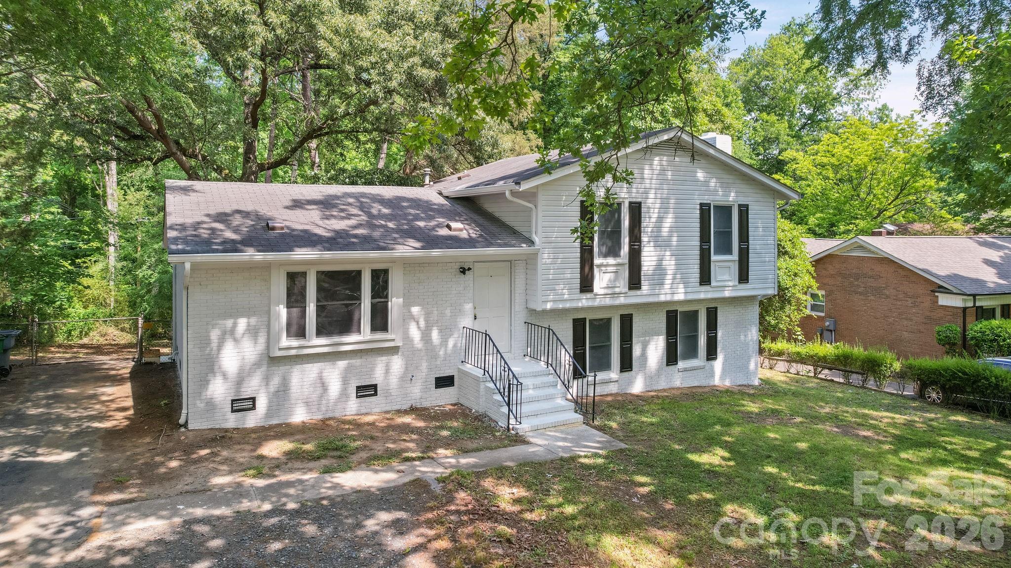 Forest Pawtuckett - Residential