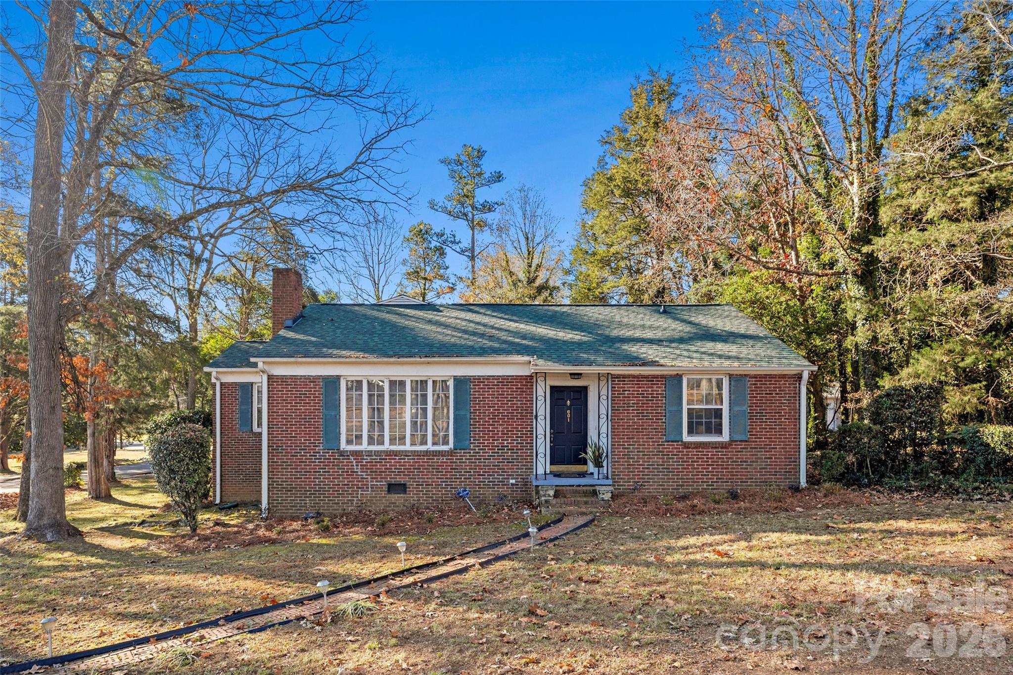 Country Club Estates - Residential