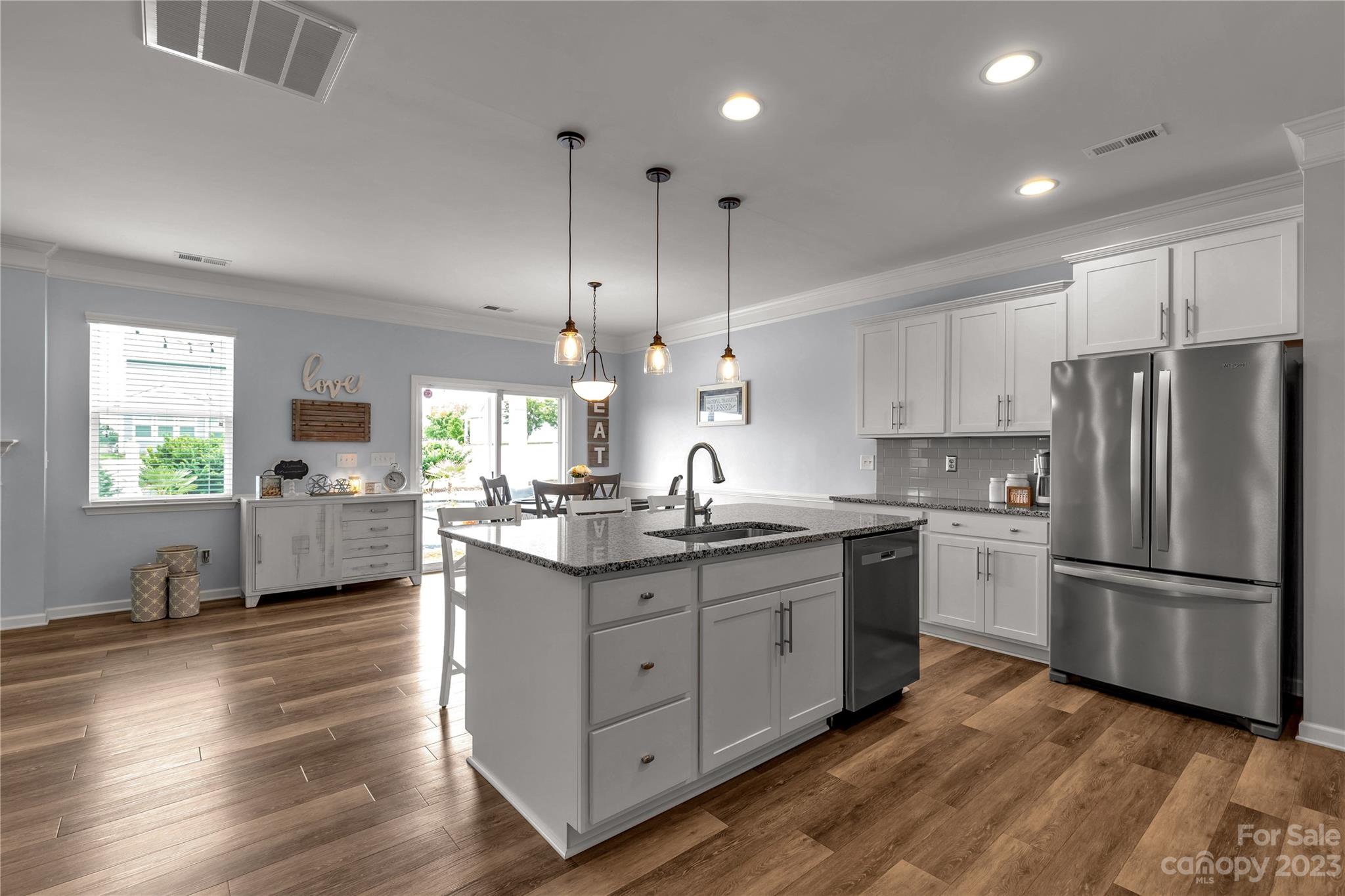 Wellesley - Residential
