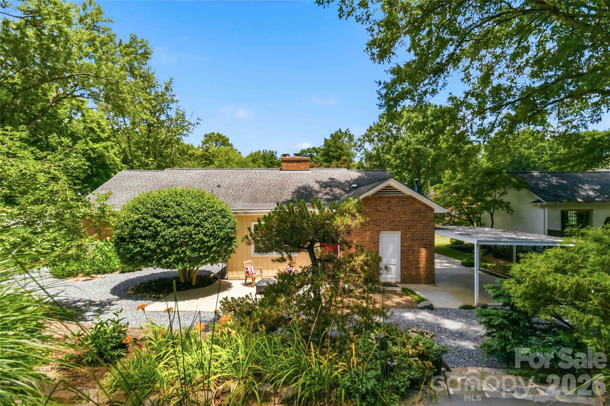 Beverly Woods - Residential