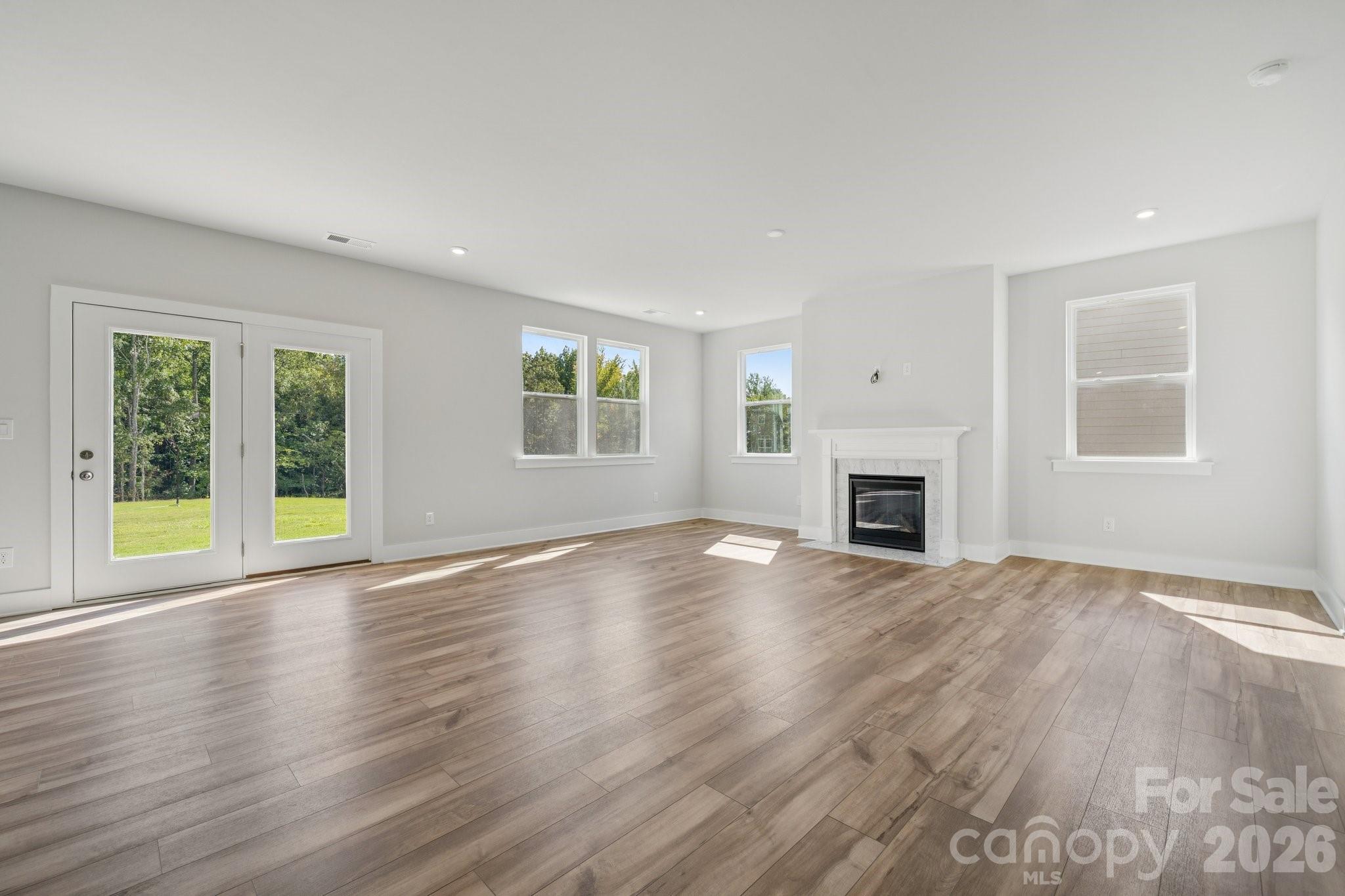 Cannon Manor - Residential