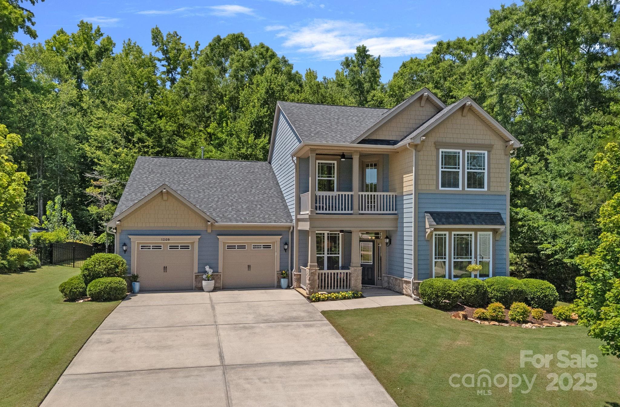 Shelly Woods - Residential