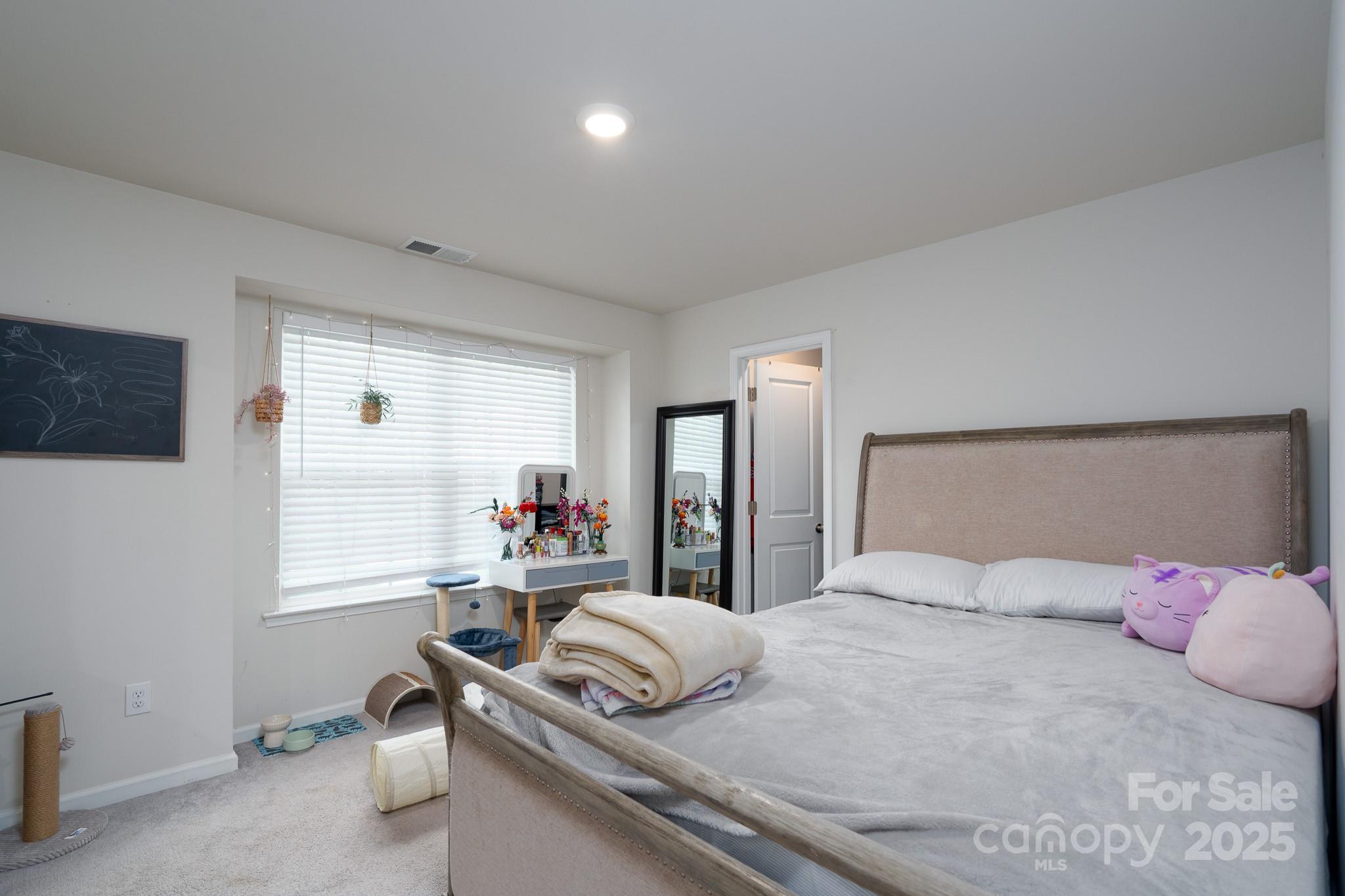 The Estates at Arlington Woods - Residential