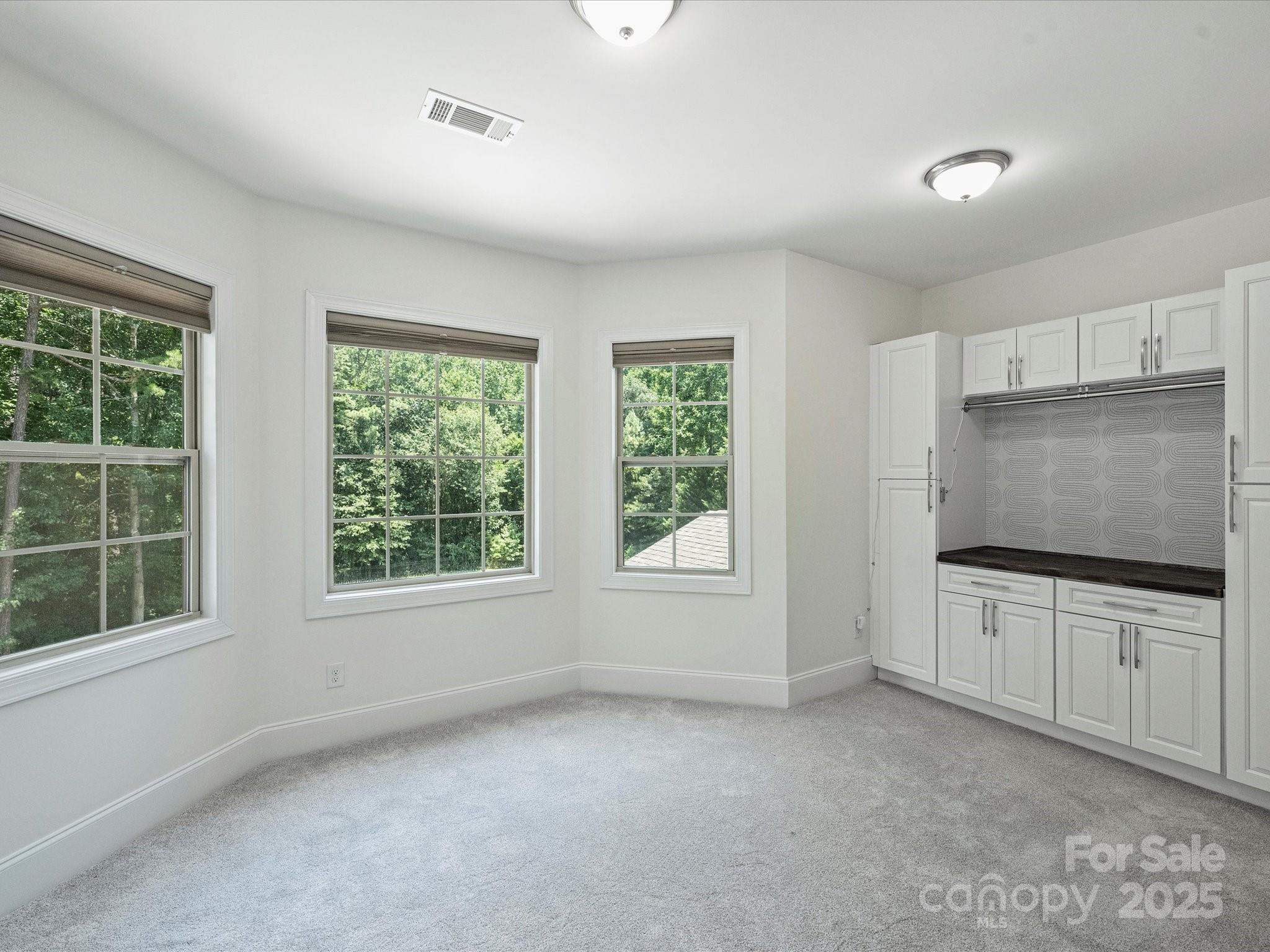 The Coves on River Oaks - Residential