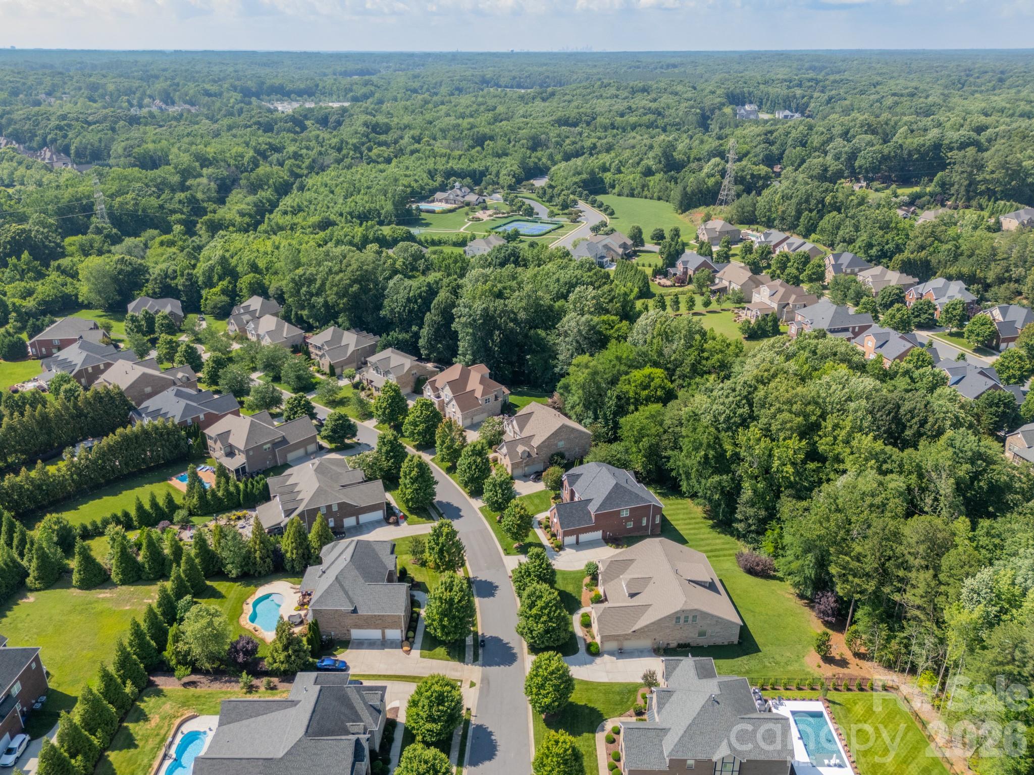 Hollister - Residential