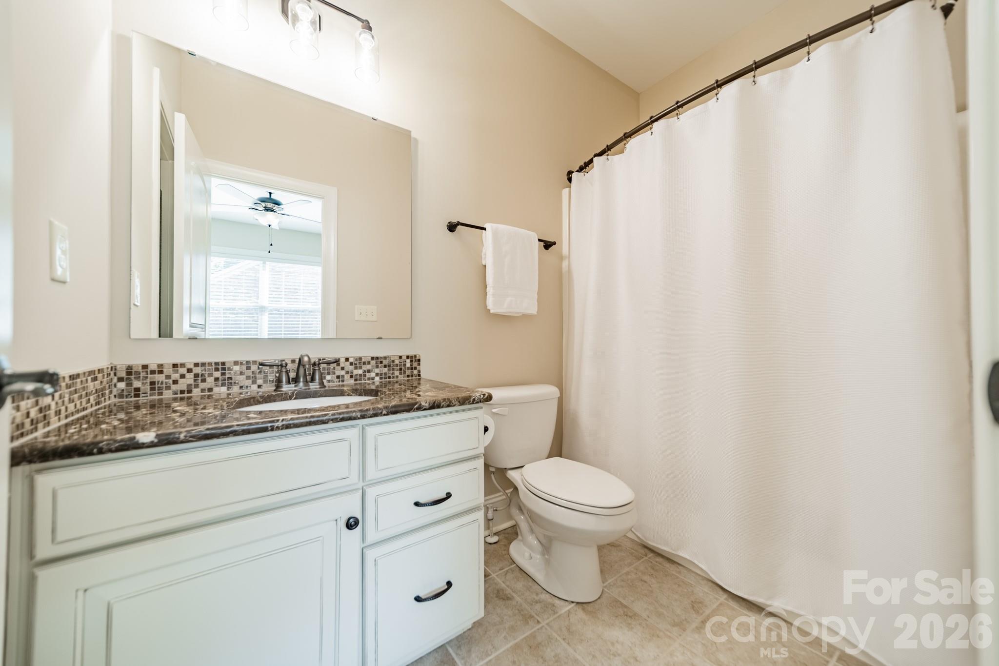 Hollister - Residential