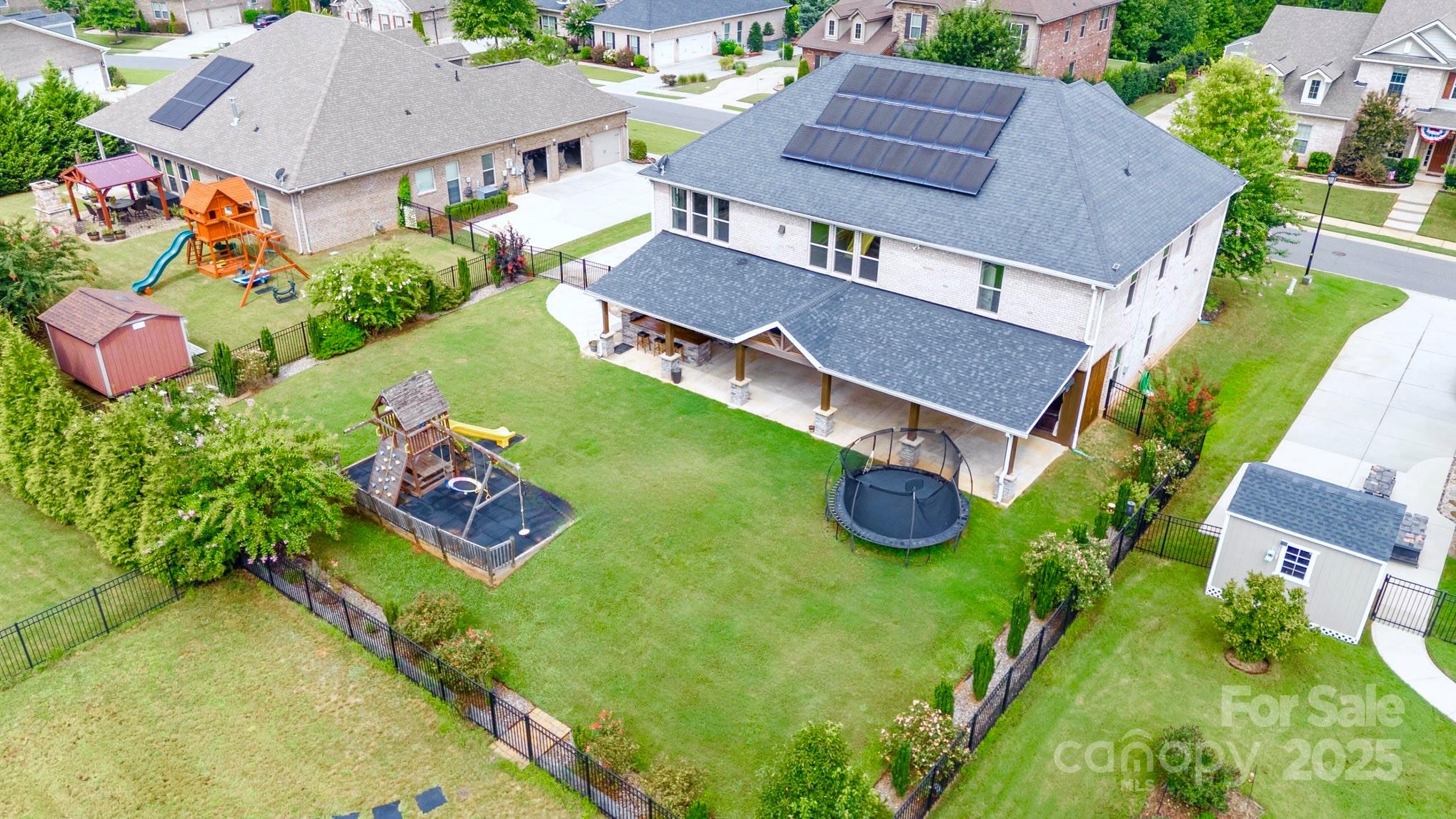 The Preserve At Riverchase - Residential