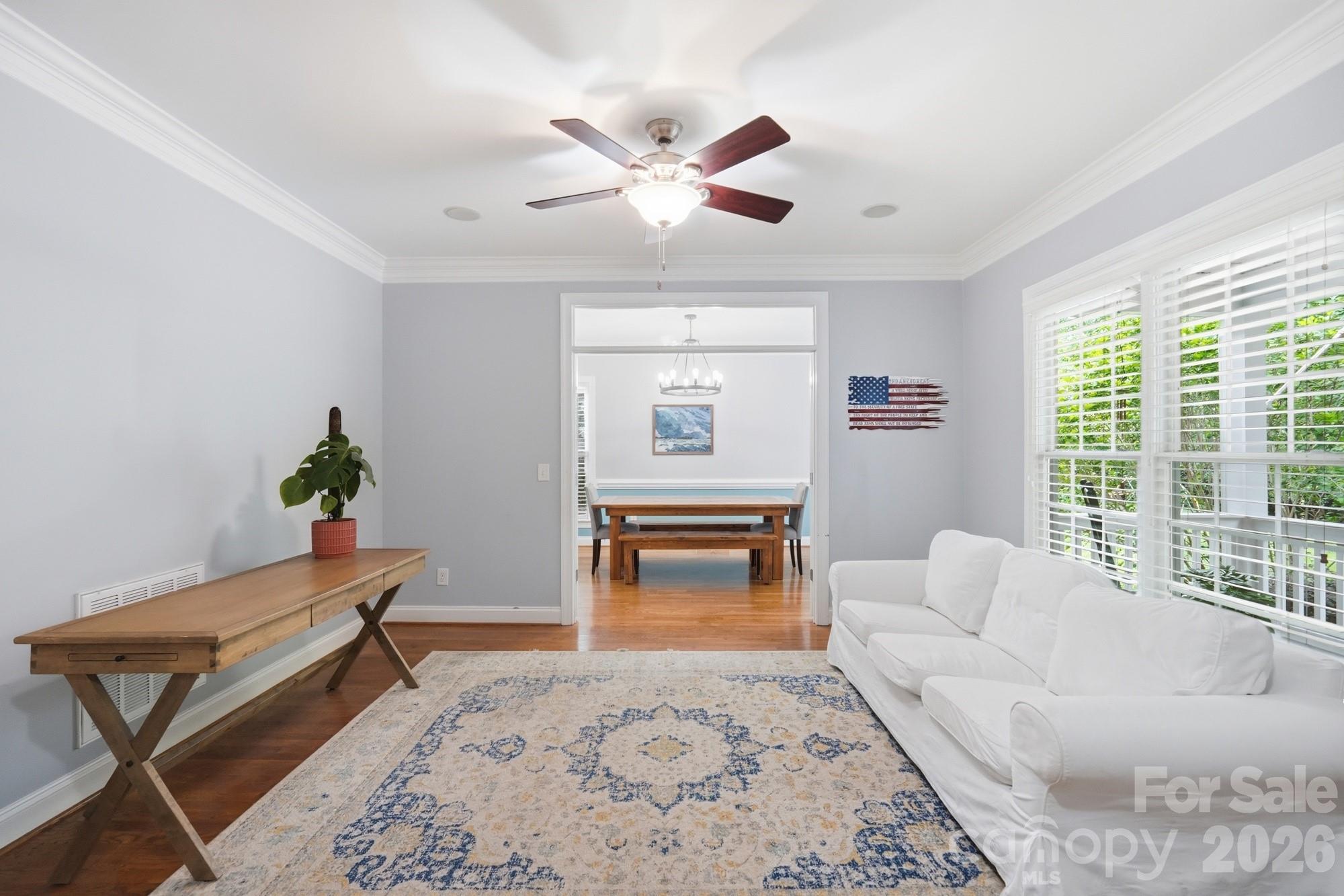 The Oaks On Providence - Residential