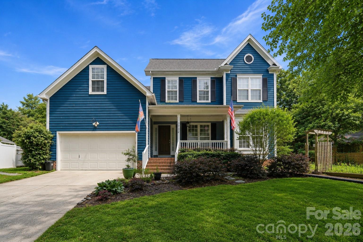 The Oaks On Providence - Residential