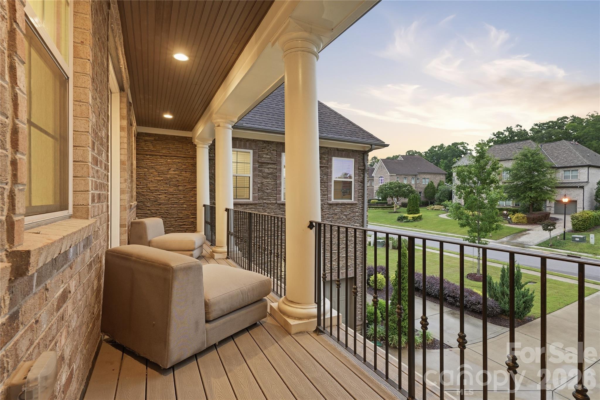 Ladera - Residential