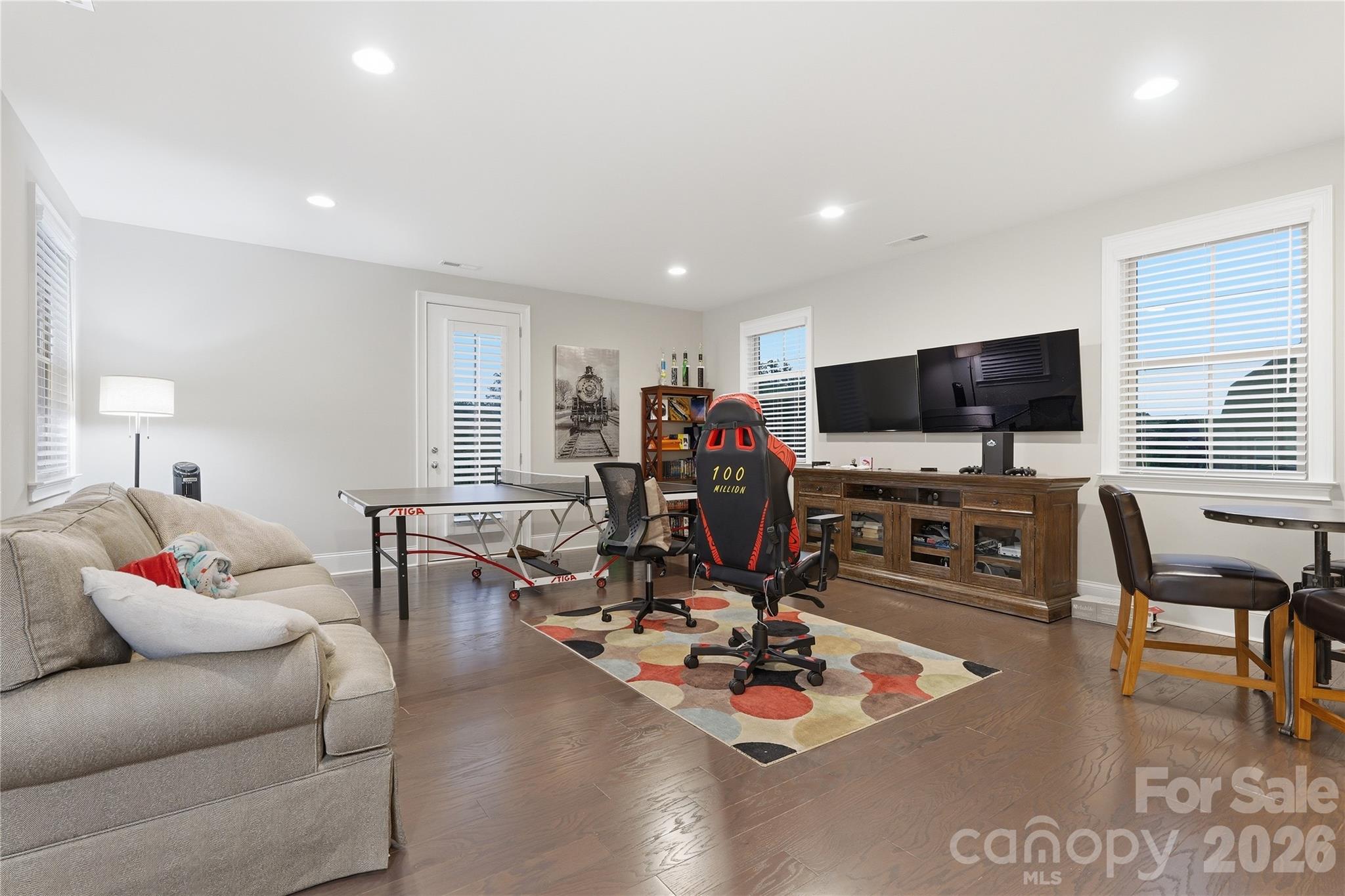 Ladera - Residential